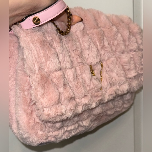 Versace Faux Fur Quilted Virtus Bag English Rose - Picture 9 of 10